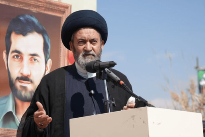 ایران در جنگ ۸ ساله با ائتلافی از قدرت‌های بزرگ مواجه بود