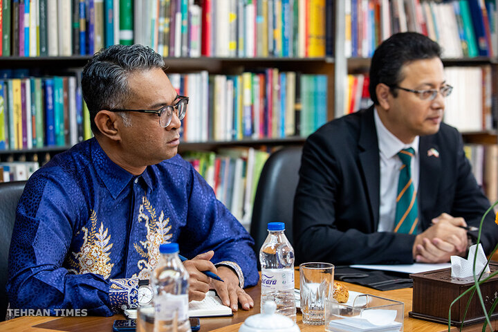 Malaysian chargé d’Affaires visits Mehr Media Group