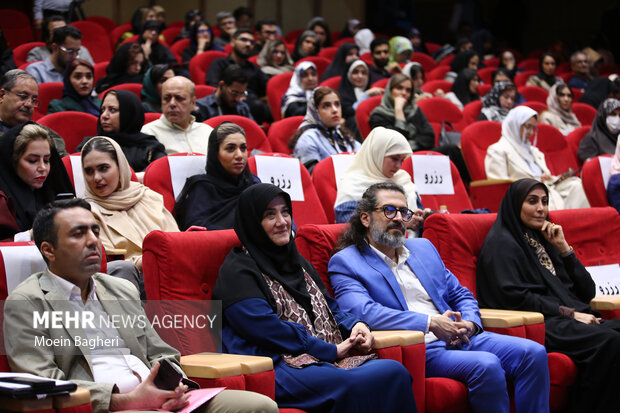 رویداد تجلیل از کسب‌وکارهای خلاق حامی بانوان