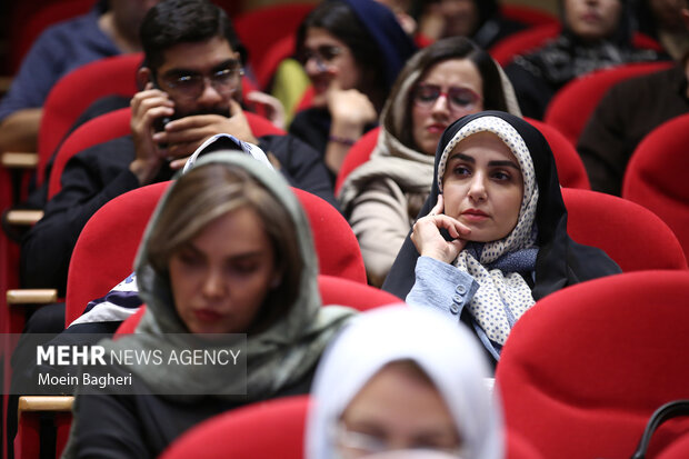 رویداد تجلیل از کسب‌وکارهای خلاق حامی بانوان