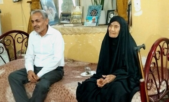 امام جمعه دیّر: مادران شهدا الگوی ایستادگی و مقاومت هستند