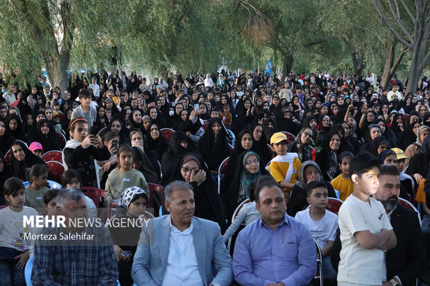 جشن شکرانه برداشت انگور در گهرو