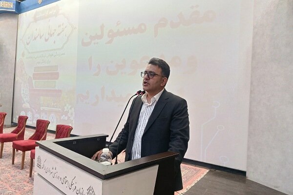 تسریع در توسعه کلینیک‌های تخصصی سالمندی در اراک ضروری است