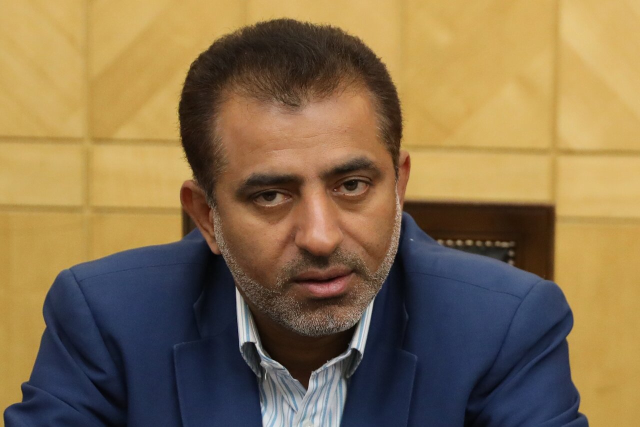 جراره: مجلس باید با قدرت و قوت بیشتری در میدان باشد