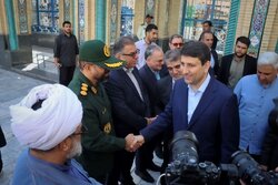وزیر ارتباطات وارد سمنان شد؛ توسعه زیرساخت‌های ارتباطی روی میز بررسی