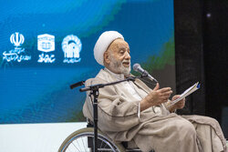 نماز نباید به برنامه‌ای محدود و مناسبتی تبدیل شود