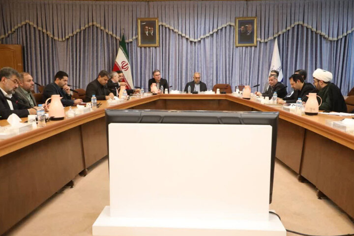 لزوم تقویت وحدت و همبستگی ملی با شناخت دقیق مسائل قومی و مذهبی