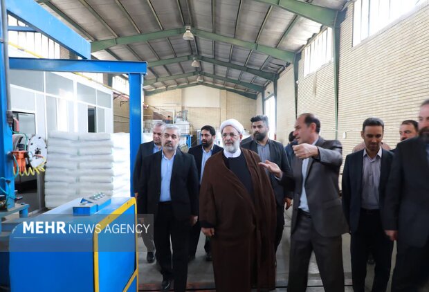 یک کارخانه در سرخه احیا شد؛ رهایی از ورطه ورشکستگی