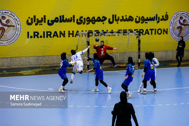 لیگ برتر هندبال زنان استقلال تهران- مقاومت شهرداری تبریز