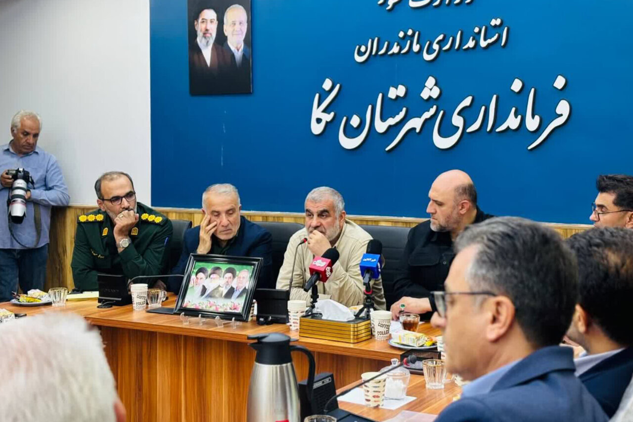 نیکزاد: ملت ایران در جنگ ارادهها ایستاده است نیکزاد: ملت ایران در جنگ ارادهها ایستاده است