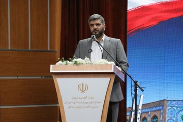 خزایی: دفاع مقدس همچنان ادامه دارد