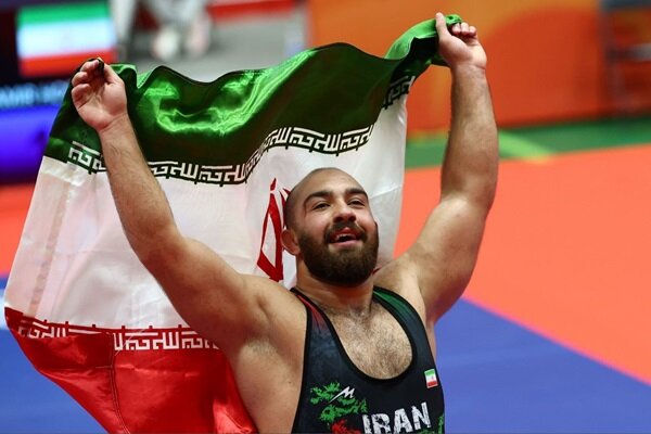 طلای سنگین کشتی آزاد از آن ایران رسید؛ کسب طلای تاریخی در تکواندو