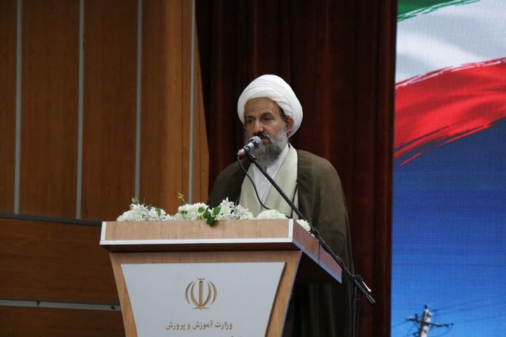 امام جمعه سابق قرچک: فرصت خدمت در نظام اسلامی را باید مغتنم شمرد