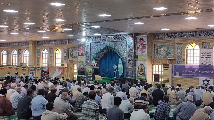 امام جمعه گناوه: همه باید برای مقابله با آسیب‌های اجتماعی همکاری کنند