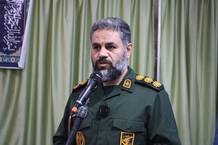 مسئولان در اقتصاد، فرهنگ و فضای مجازی آرایش جنگی بگیرند