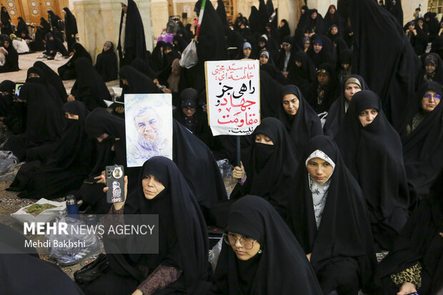 مراسم دومین سالگرد شهادت سید حسن نصرالله در قم مراسم دومین سالگرد شهادت سید حسن نصرالله در قم