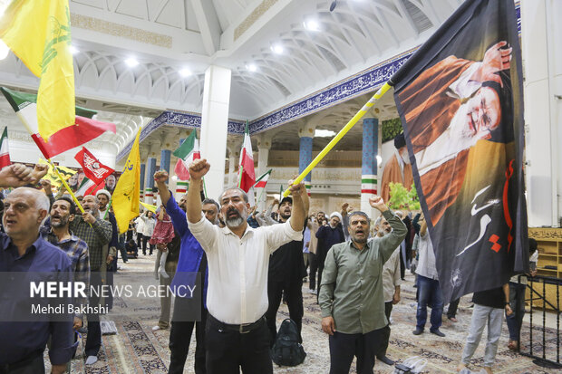 مراسم دومین سالگرد <a href='https://sayeb.ir/tag/%d8%b4%d9%87%d8%a7%d8%af%d8%aa-%d8%b3%db%8c%d8%af-%d8%ad%d8%b3%d9%86-%d9%86%d8%b5%d8%b1%d8%a7%d9%84%d9%84%d9%87'></div>شهادت سید حسن نصرالله</a> در <a href='https://sayeb.ir/tag/%d9%82%d9%85'>قم</a>