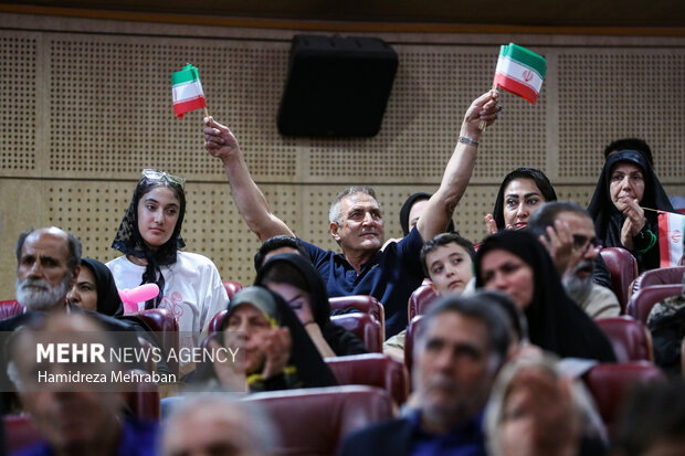 مراسم بزرگداشت روز سالمند «سایتون مستدام»