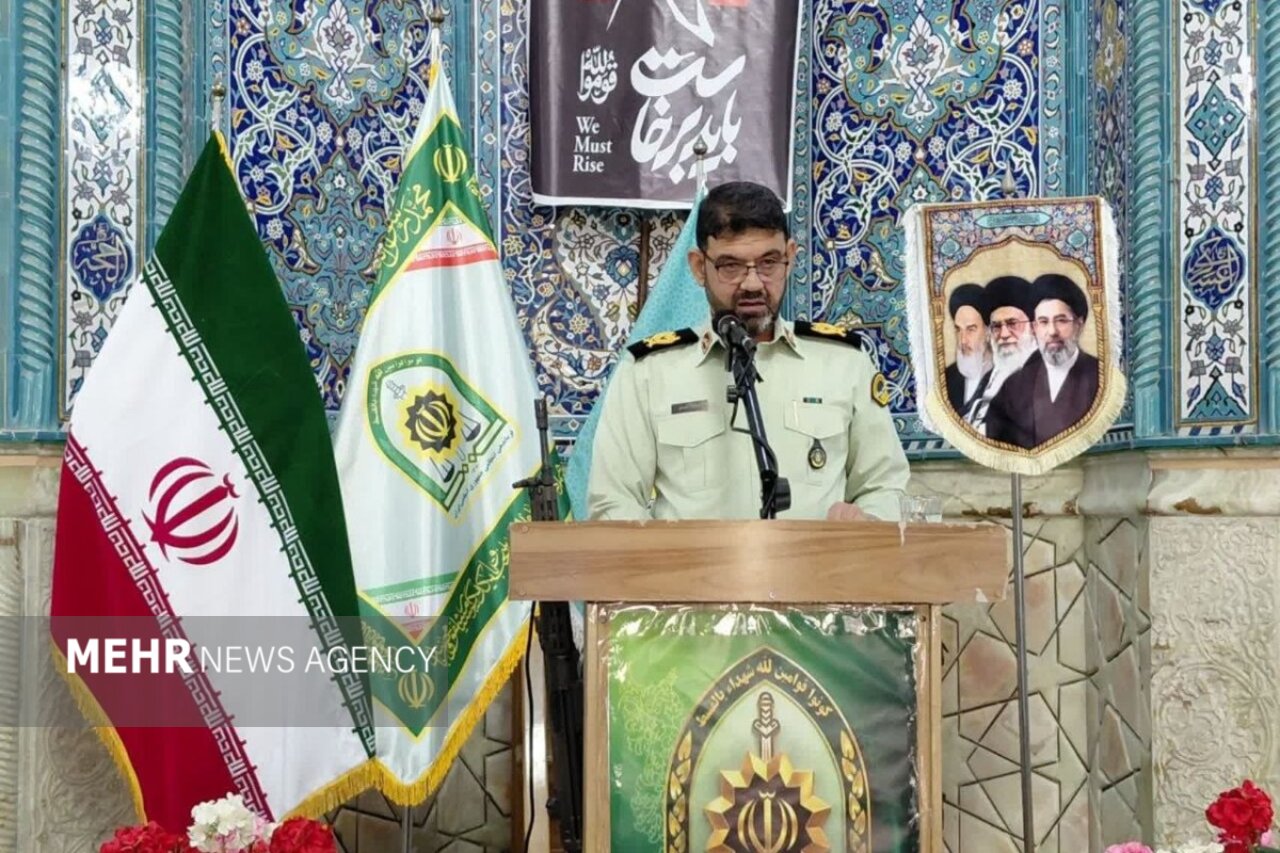بررسی جامع: امیریان: دشمن در جنگ امنیتی و رسانه‌ای با هوشیاری مردم ناکام ماند | مهر - کد deb7
