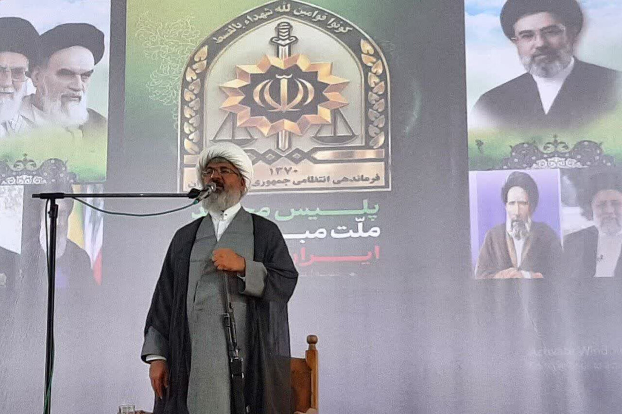 طاهری:آمریکا از جنگ طولانی هراس و هرگز توان درگیری بلندمدت را ندارد طاهری:آمریکا از جنگ طولانی هراس و هرگز توان درگیری بلندمدت را ندارد