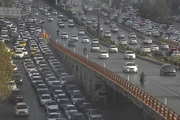 ترافیک در خیابان اصلی مشهد سنگین است