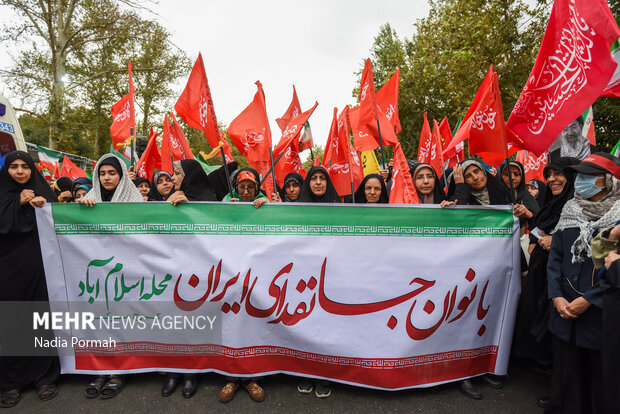 رزمایش «<a href='https://sayeb.ir/tag/%d8%ac%d8%a7%d9%86%d9%81%d8%af%d8%a7'></div>جان‌فدا</a>یان» در <a href='https://sayeb.ir/tag/%d8%a7%d9%84%d8%a8%d8%b1%d8%b2'>البرز</a>