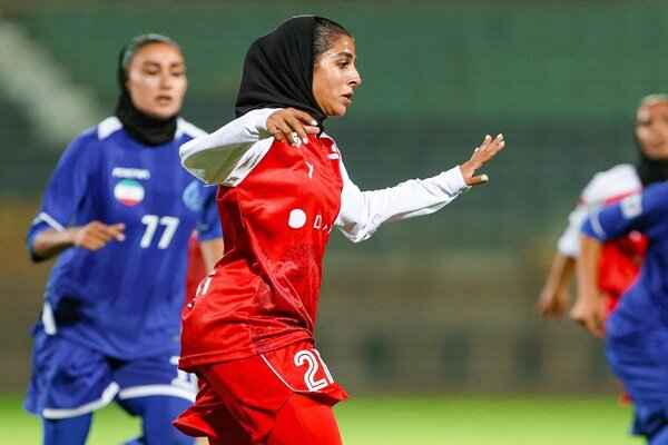 پرسپولیس و سپاهان در کورس صدر؛ بازیهای سخت از راه رسیدند پرسپولیس و سپاهان در کورس صدر؛ بازیهای سخت از راه رسیدند