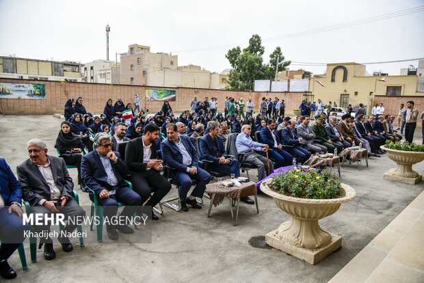 بازدید مترو و افتتاح مدرسه دربهارستان اصفهان
