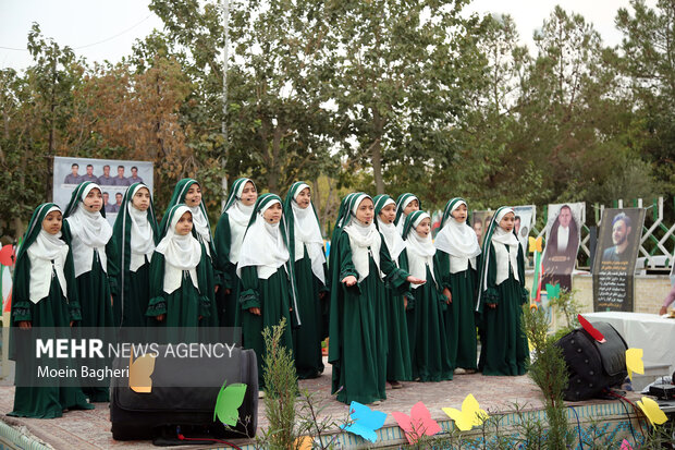 گلستان شهدا، نخستین قاب جشنواره فیلم کودکان به یاد شهدای میناب