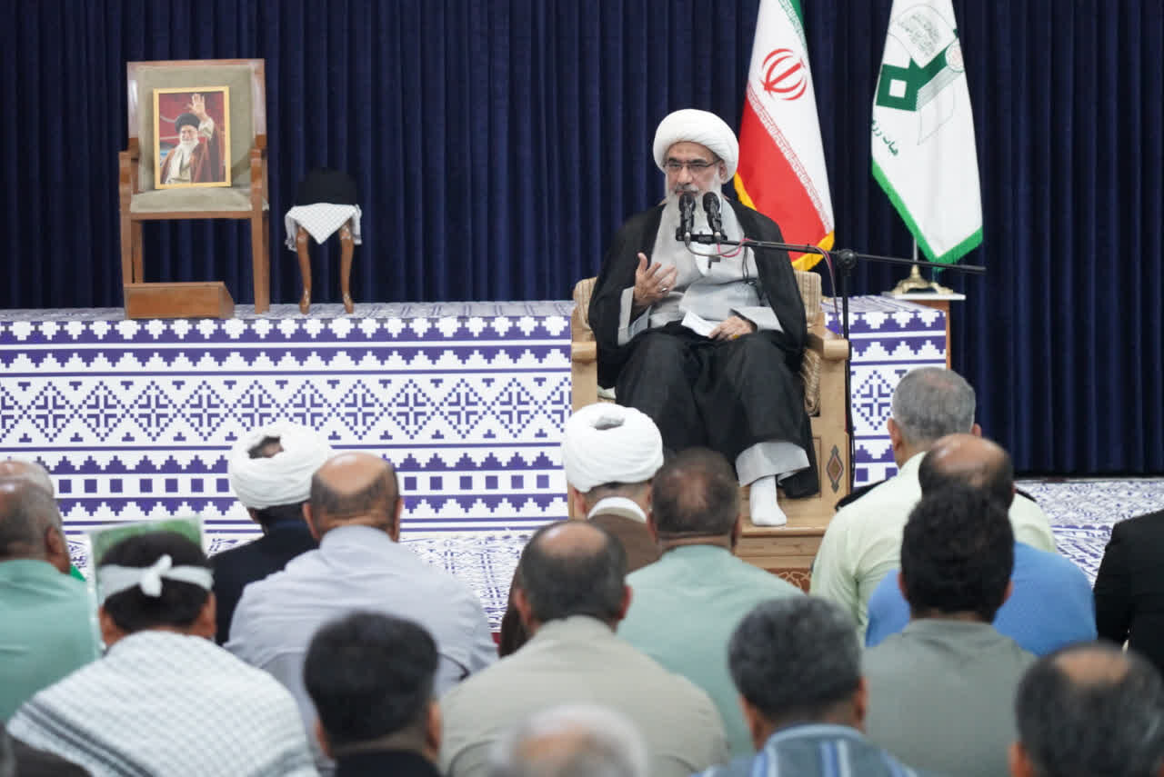 بررسی جامع: صفایی بوشهری: دشمن در تهاجم فرهنگی و سیاسی دنبال فروپاشی داخلی است | مهر - کد 571c