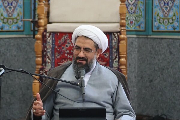 اثر ناپذیری از موعظه و آیات الهی نشانه بارز قساوت قلب است اثر ناپذیری از موعظه و آیات الهی نشانه بارز قساوت قلب است