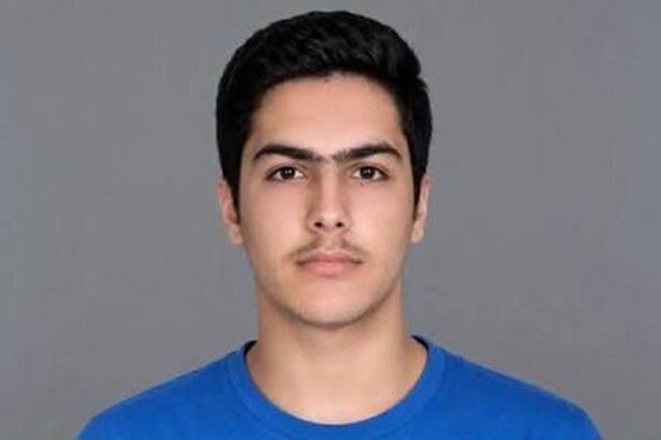 رتبه یک کنکور تجربی: زمان اعلام نتایج کنکور در سجده بودم