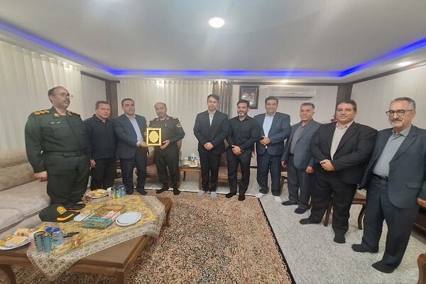 تحلیل خبر: تعامل اصناف و پلیس برای امنیت اقتصادی در لرستان | مهر - کد c12c