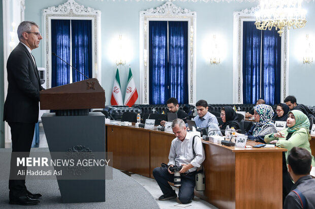 نشست خبری سخنگوی وزارت امورخارجه