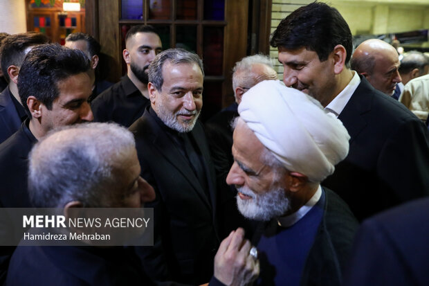 مراسم ختم خواهر وزیر امور خارجه