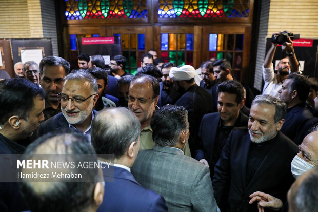 مراسم ختم خواهر وزیر امور خارجه