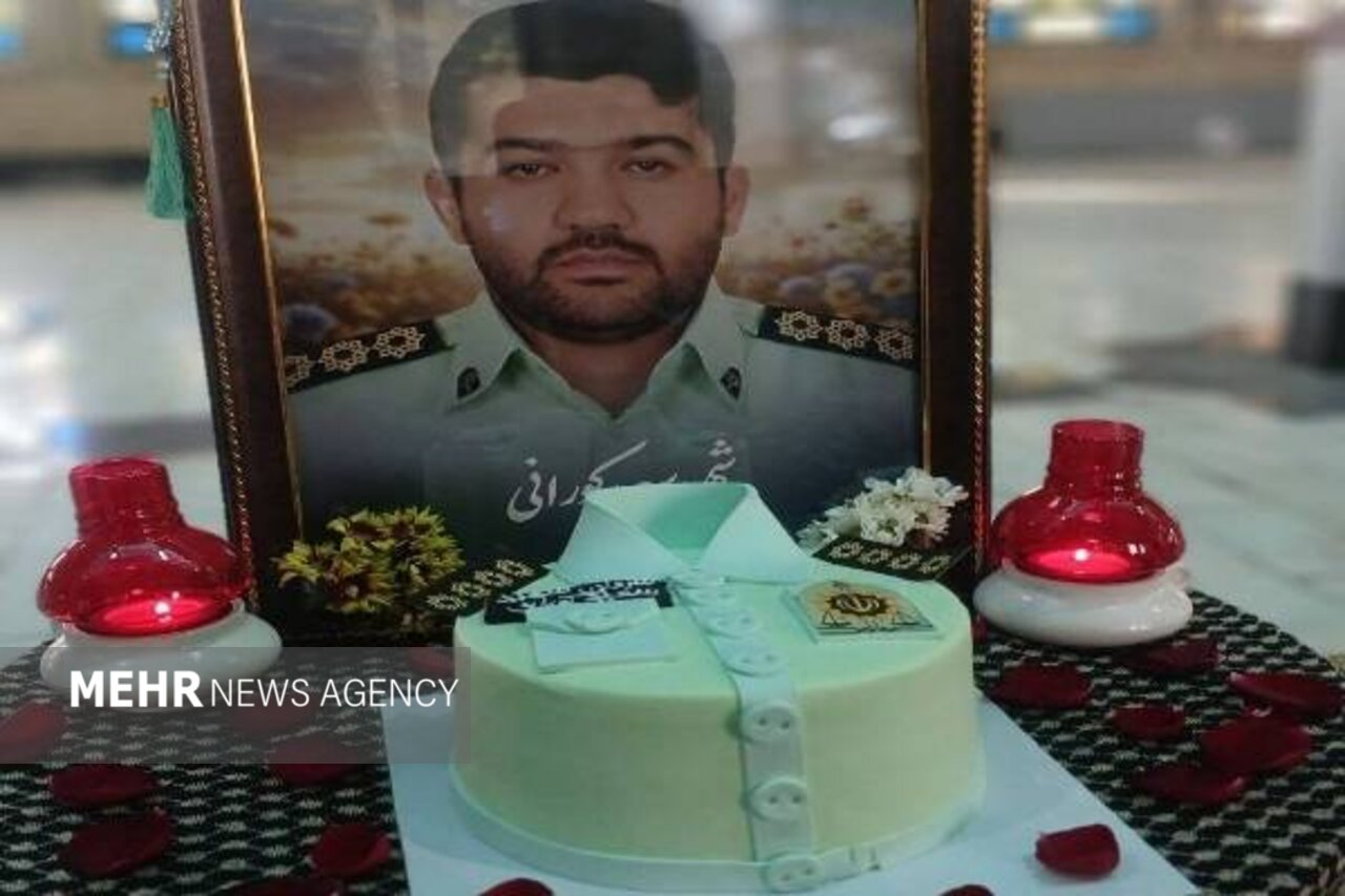گزارش ویژه: جای خالی یک پدر؛ روایت خانواده شهید فراجا در هفته نیروی انتظامی | مهر - کد 8290