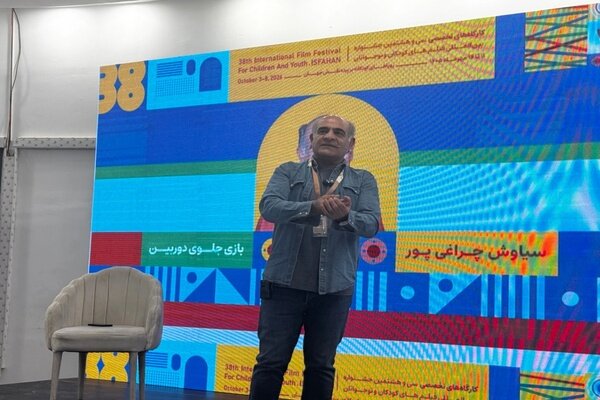 چراغی‌پور: بازیگر سینما باید پیش از دوربین کل جهان فیلمنامه رابشناسد