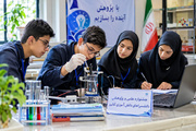 درخشش دانش آموزان استان سمنان در جشنواره علمی پژوهشی با ۱۹ رتبه برتر