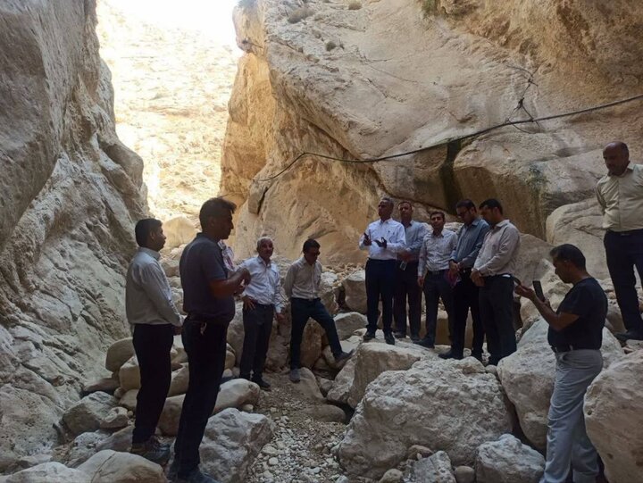 زیبا:فعالیتهای معدنی در کنگان با رعایت الزامات زیستمحیطی انجام شود