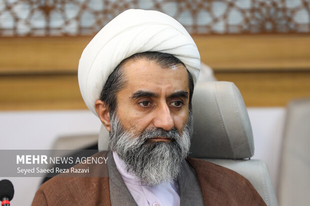 مراسم رونمایی از مجموعه کتاب «هزار و یک پرسش از مقاومت»