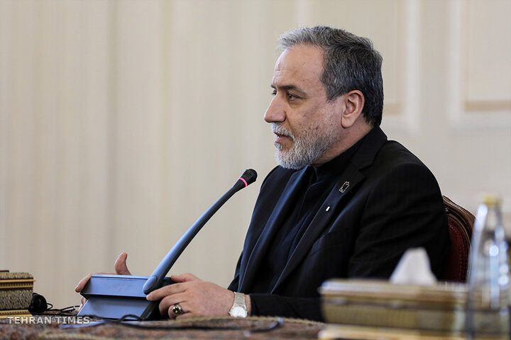 FM Araghchi meets foreign diplomats in Tehran