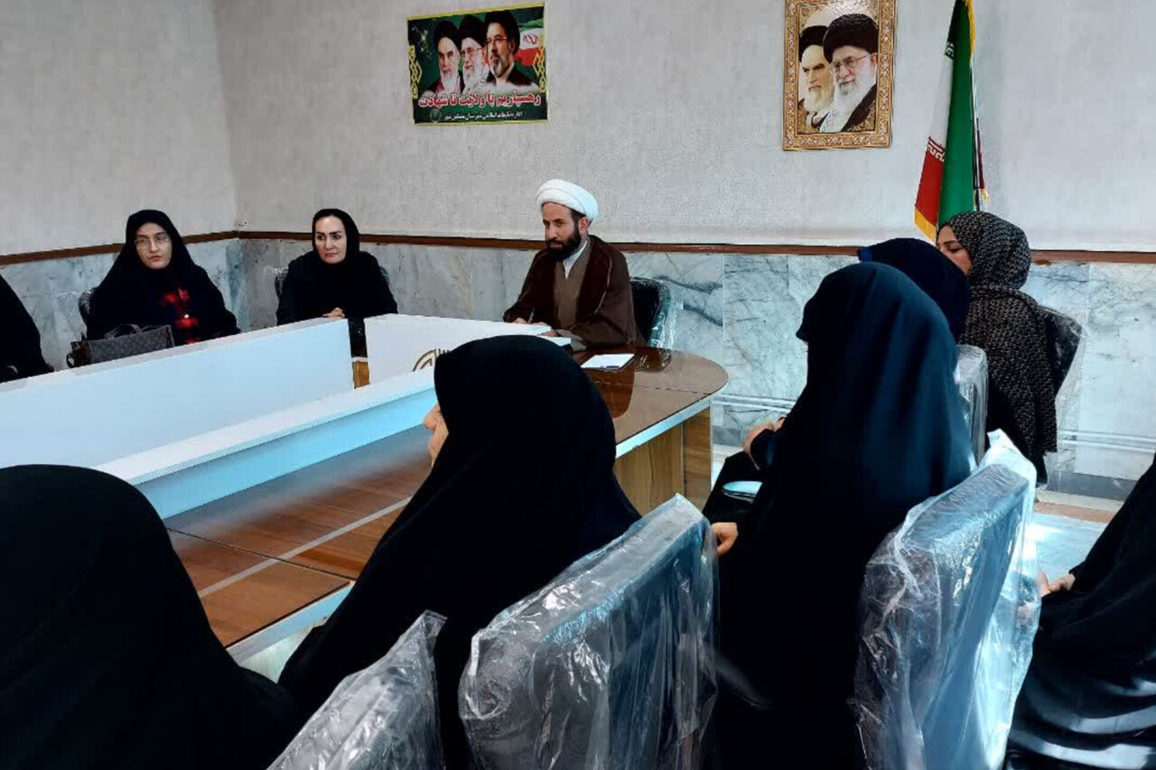 گزارش ویژه: بانوان در خط مقدم جنگ شناختی و رسانه‌ای قرار دارند | مهر - کد 0565