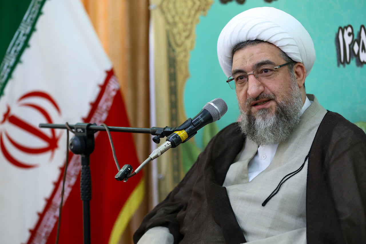 مطهری‌اصل: حاکمیت دینی آزمون بزرگی برای روحانیت است