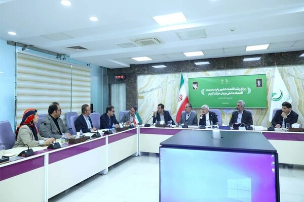 تحلیل خبر: رسیدگی به چالش‌های دانش‌بنیان‌ها در یک نشست ۳ جانبه | مهر - کد 5e0b
