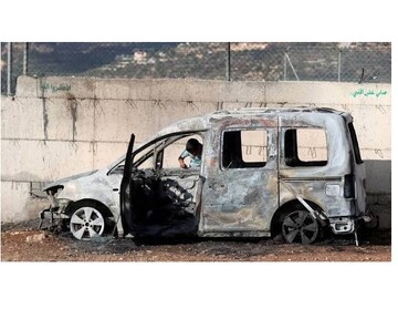 VIDEO: Israeli settlers set Palestinian vehicles on fire