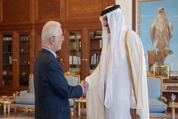 Iranian interior minister holds meeting with Emir of Qatar
