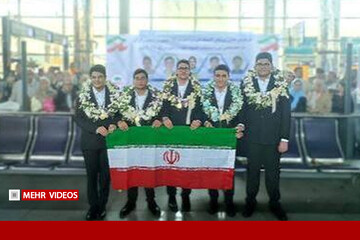 بازگشت قهرمانان المپیاد جهانی نجوم به ایران