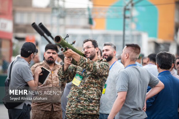 آموزش <a href='https://sayeb.ir/tag/%d8%ac%d8%a7%d9%86%d9%81%d8%af%d8%a7'></div>جان‌فدا</a>یان - ۱۳ مهر ۱۴۰۵