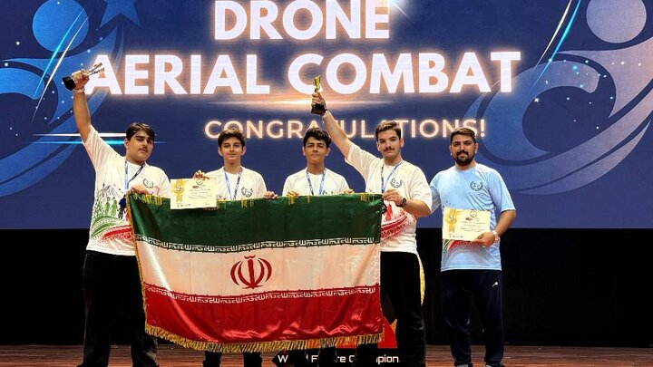 قهرمانی دانشآموزان ایرانی در مالزی؛ سه سکوی نخست برای ایران